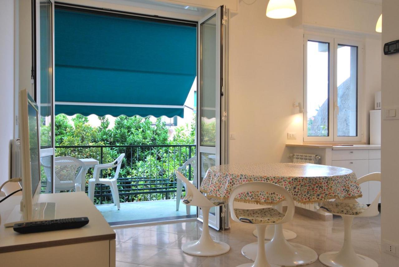 Appartamenti Con Giardino E Posto Auto Per Famiglie Finale Ligure Exteriör bild