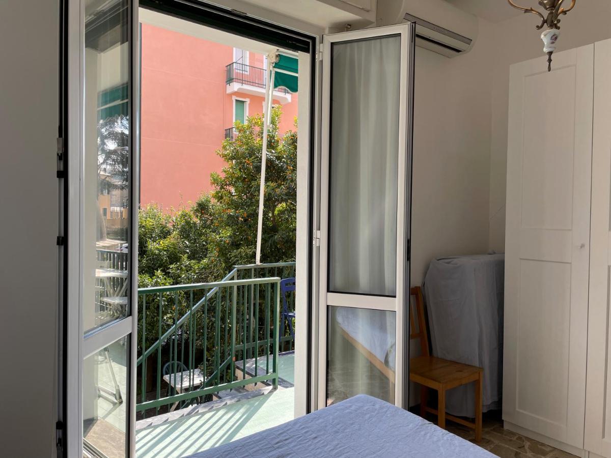 Appartamenti Con Giardino E Posto Auto Per Famiglie Finale Ligure Exteriör bild